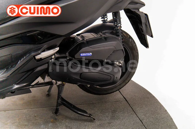 Honda Forza 125 - Vista 23