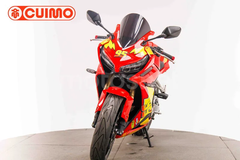Honda CBR650R - Vista 10