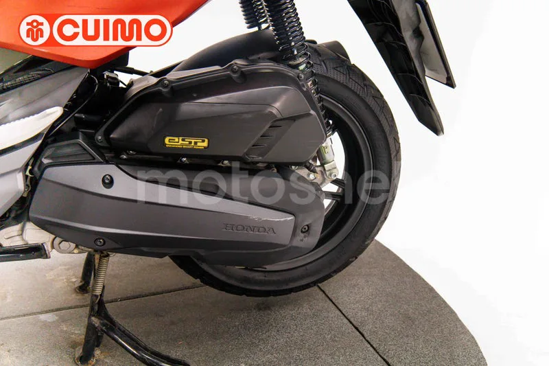 Honda Forza 125 - Vista 22