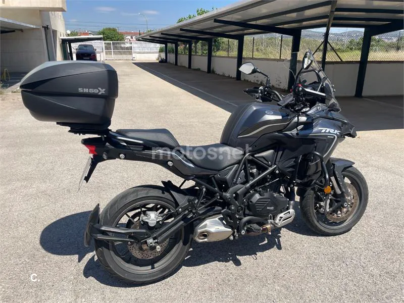 Benelli TRK 502 - Vista 11