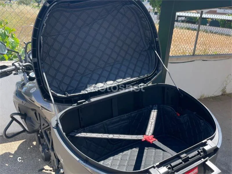 Benelli TRK 502 - Vista 17