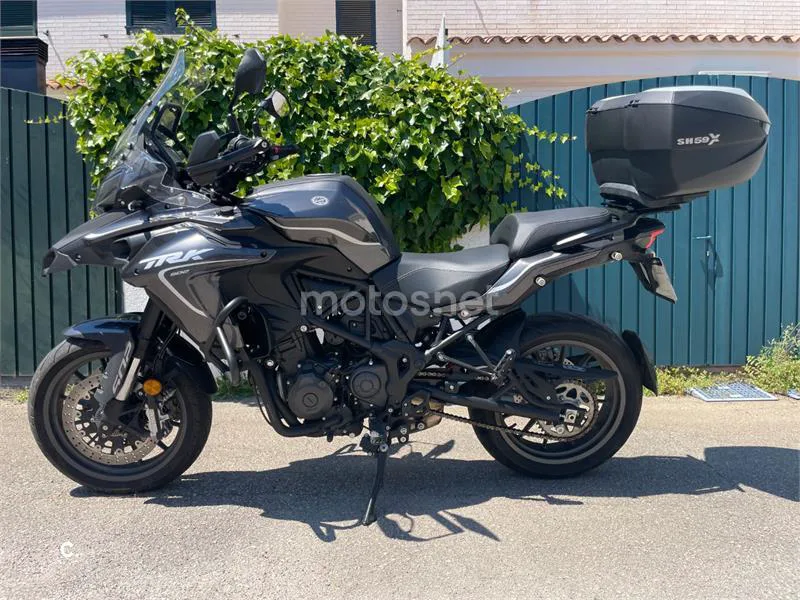 Benelli TRK 502 - Vista 3