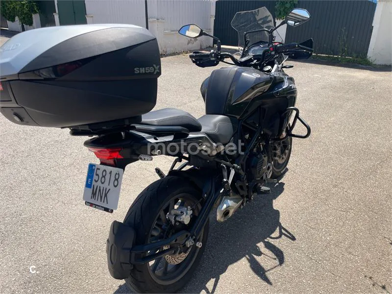 Benelli TRK 502 - Vista 21