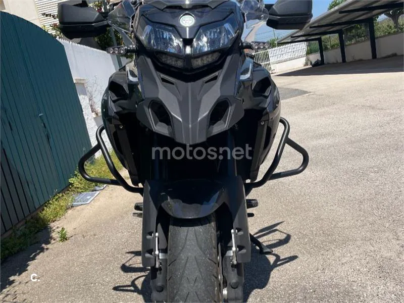 Benelli TRK 502 - Vista 22