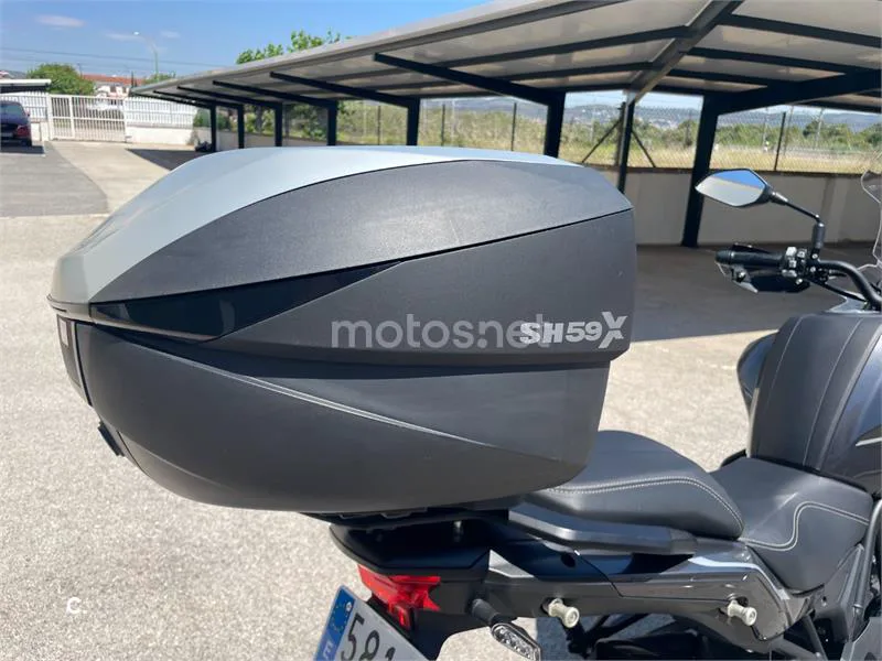 Benelli TRK 502 - Vista 5