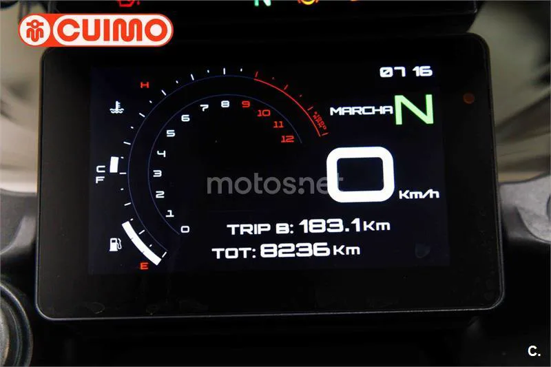 Benelli TRK 702 - Vista 24