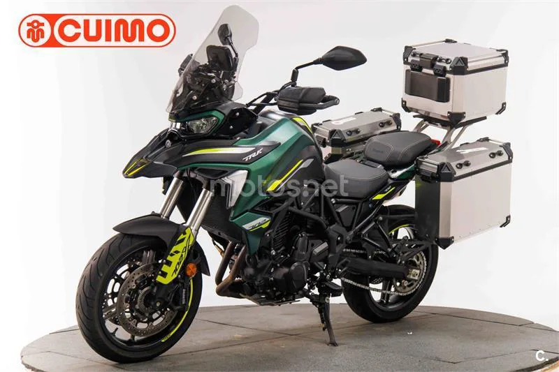 Benelli TRK 702 - Vista 9