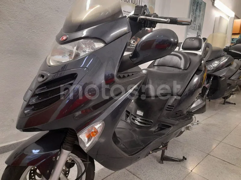 Kymco Grand Dink 125 - Vista 4