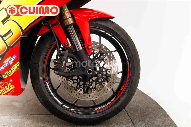 Honda CBR650R - Vista 14