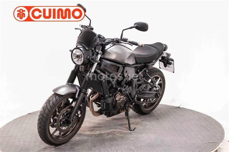 Yamaha XSR700 - Vista 20