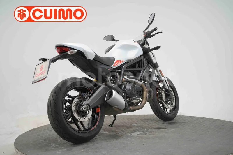 Ducati Monster 797 - Vista 4
