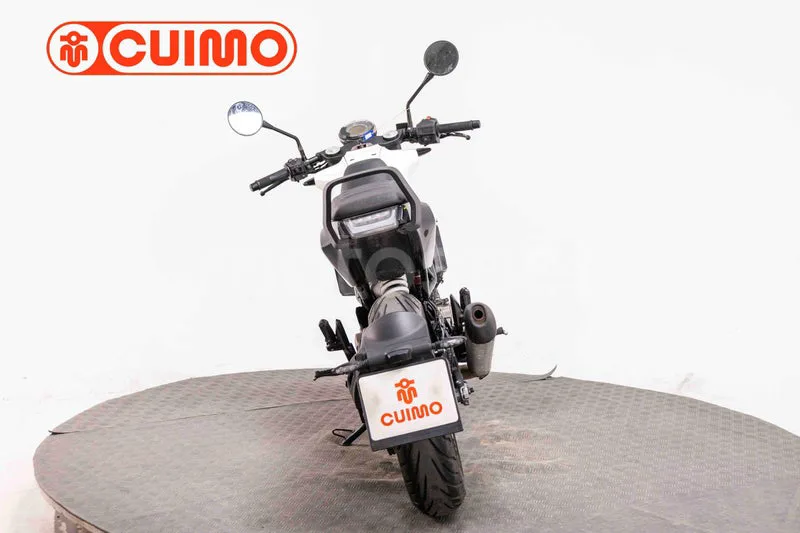 Husqvarna Vitpilen 401 - Vista 12