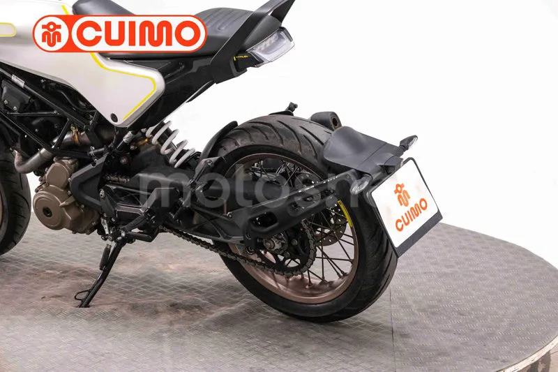 Husqvarna Vitpilen 401 - Vista 16
