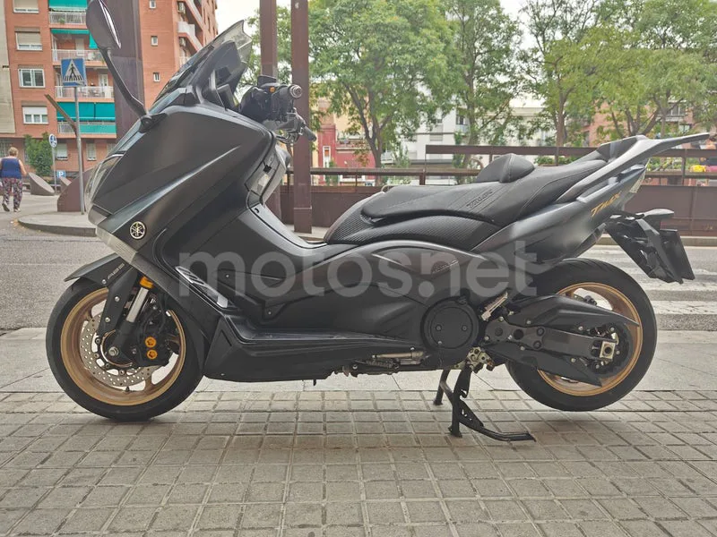 Yamaha TMAX 530 - Vista 6