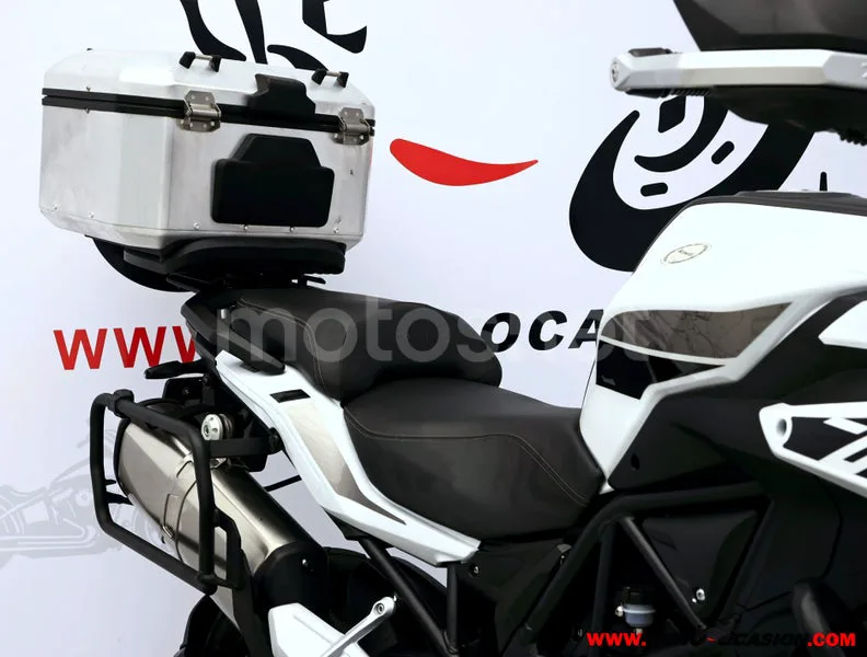 Benelli TRK 502 - Vista 10