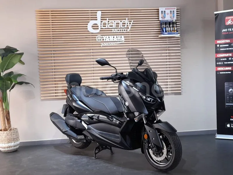 Yamaha XMAX 400 5699 € 2020 Murcia - 2