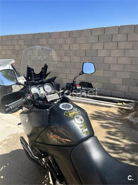 Suzuki V-Strom 650 3800 € 2007 Toledo - 2