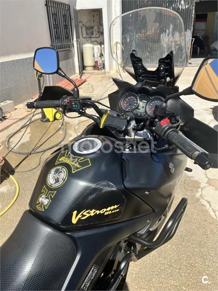Suzuki V-Strom 650 - Vista 3