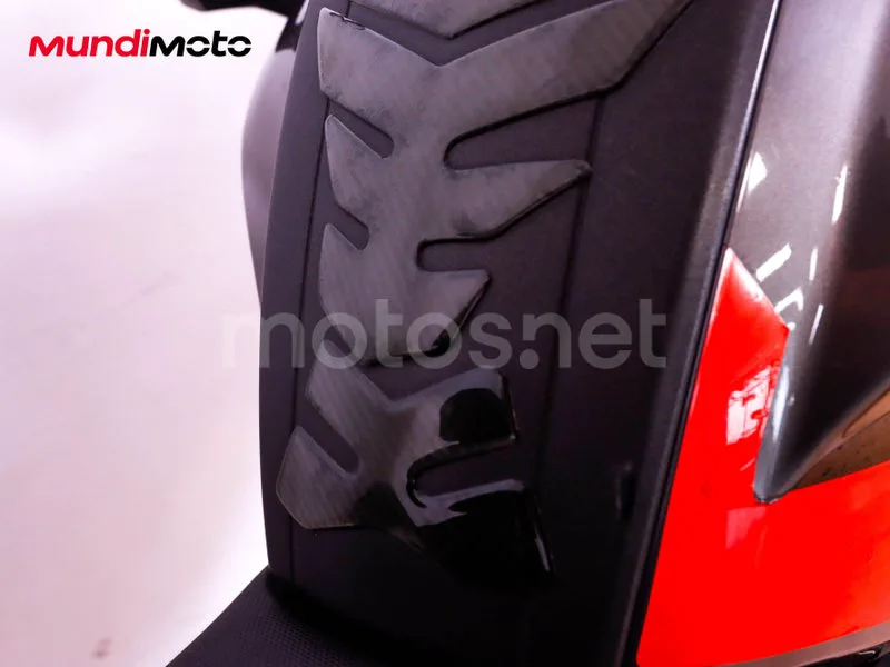 Benelli TRK 502 - Vista 17