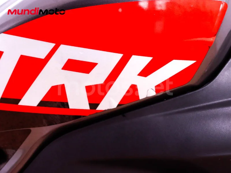 Benelli TRK 502 - Vista 18