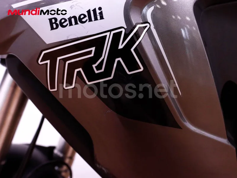 Benelli TRK 502 - Vista 33
