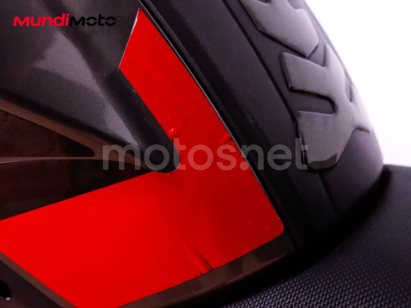 Benelli TRK 502 - Vista 39