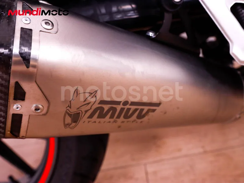 Benelli TRK 502 - Vista 48