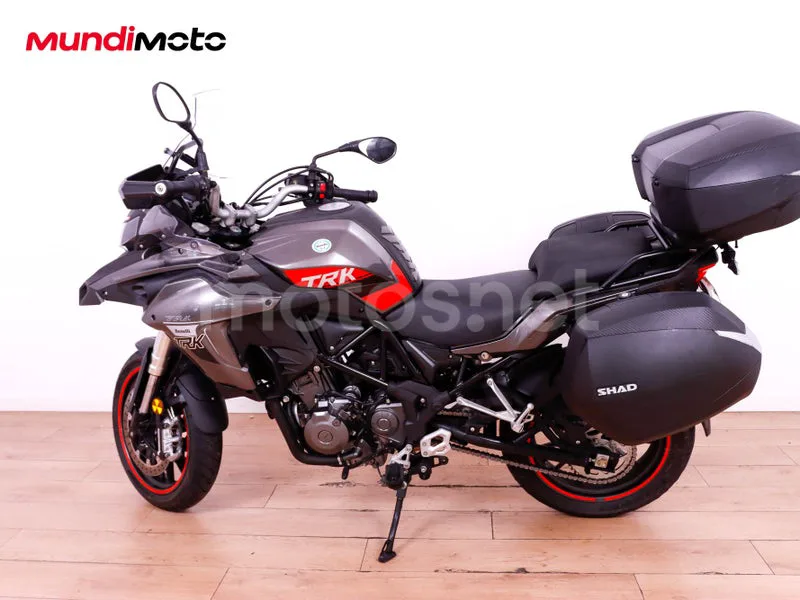 Benelli TRK 502 - Vista 6