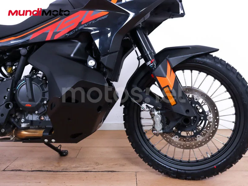 KTM 790 Adventure - Vista 17