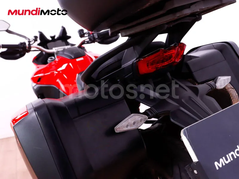 Ducati Multistrada V4 - Vista 9