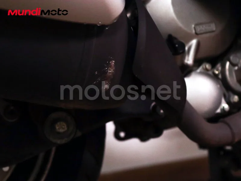 Suzuki Burgman 200 - Vista 30