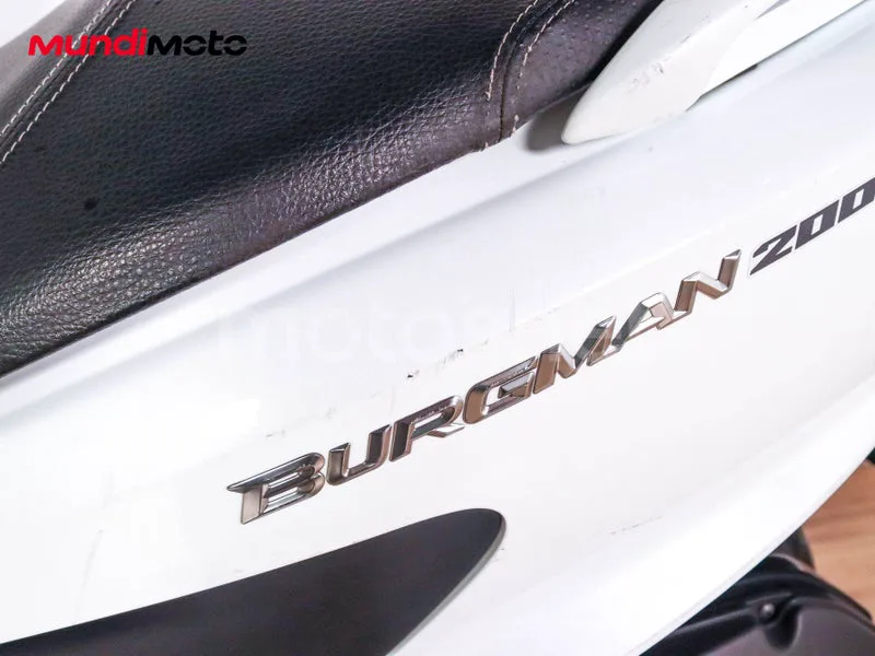Suzuki Burgman 200 - Vista 51
