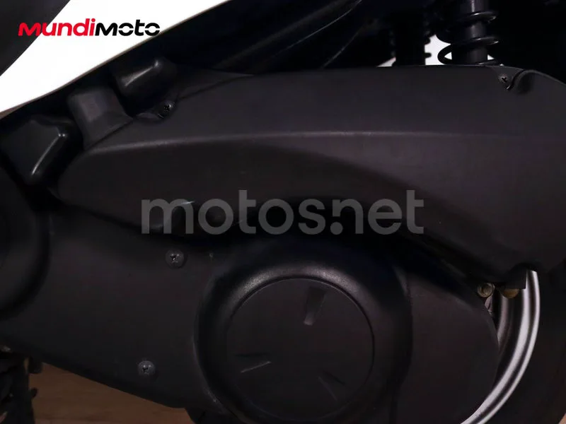 Suzuki Burgman 200 - Vista 57