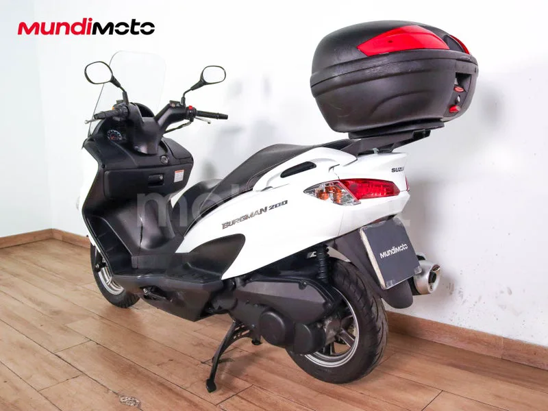 Suzuki Burgman 200 - Vista 8