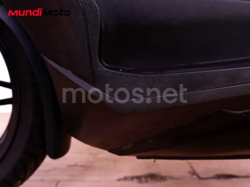 Honda Forza 125 - Vista 19