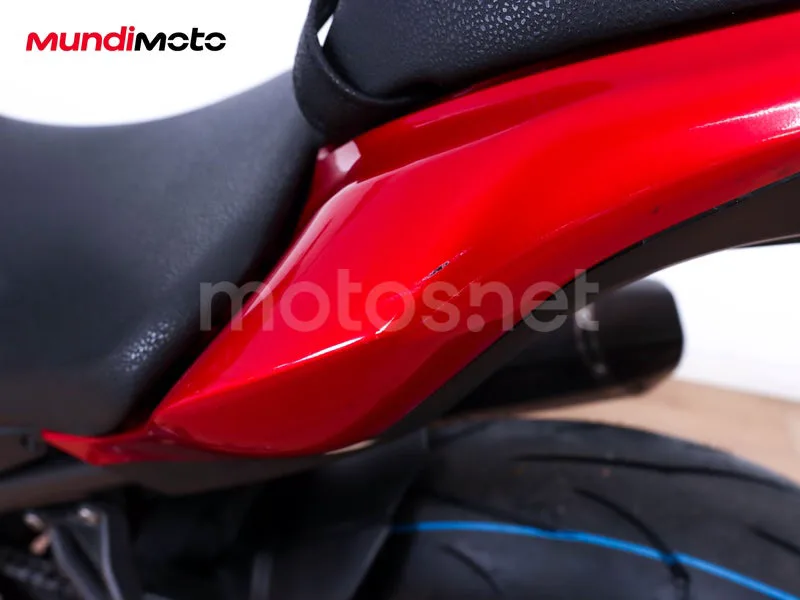 Kawasaki Z900 - Vista 14