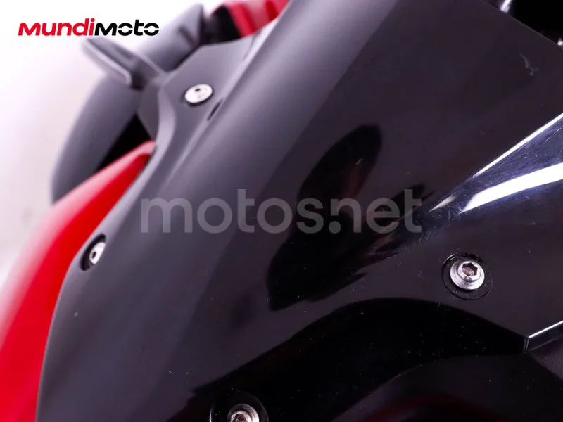 Kawasaki Z900 - Vista 30
