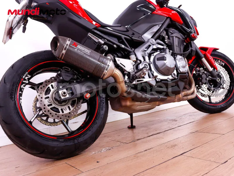 Kawasaki Z900 - Vista 55
