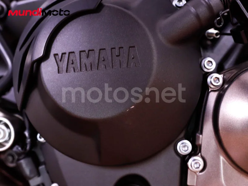 Yamaha Tracer 9 - Vista 15