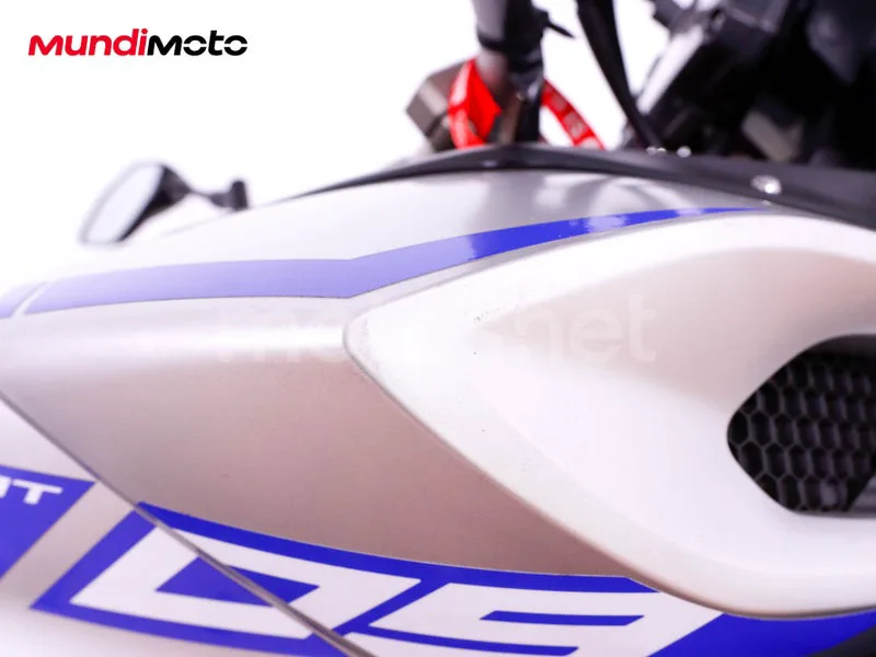 Yamaha Tracer 9 - Vista 17