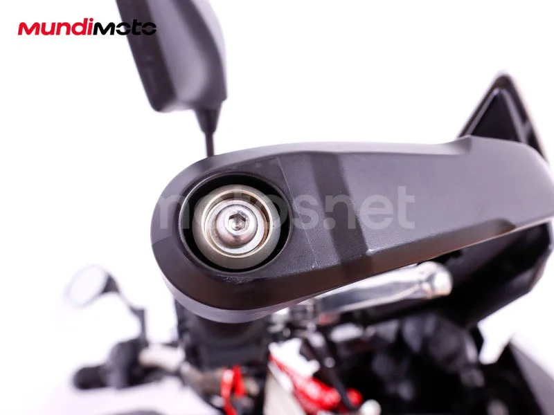 Yamaha Tracer 9 - Vista 18