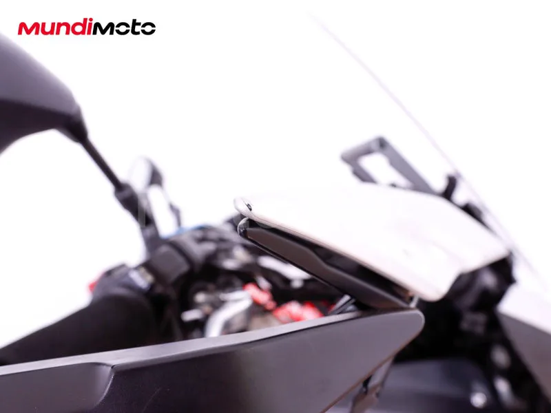 Yamaha Tracer 9 - Vista 19
