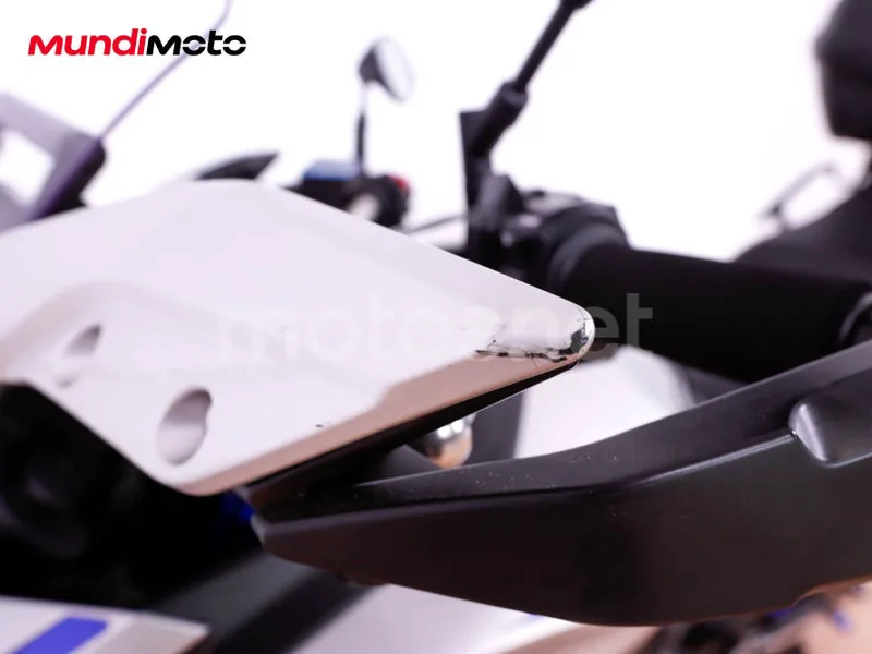 Yamaha Tracer 9 - Vista 28