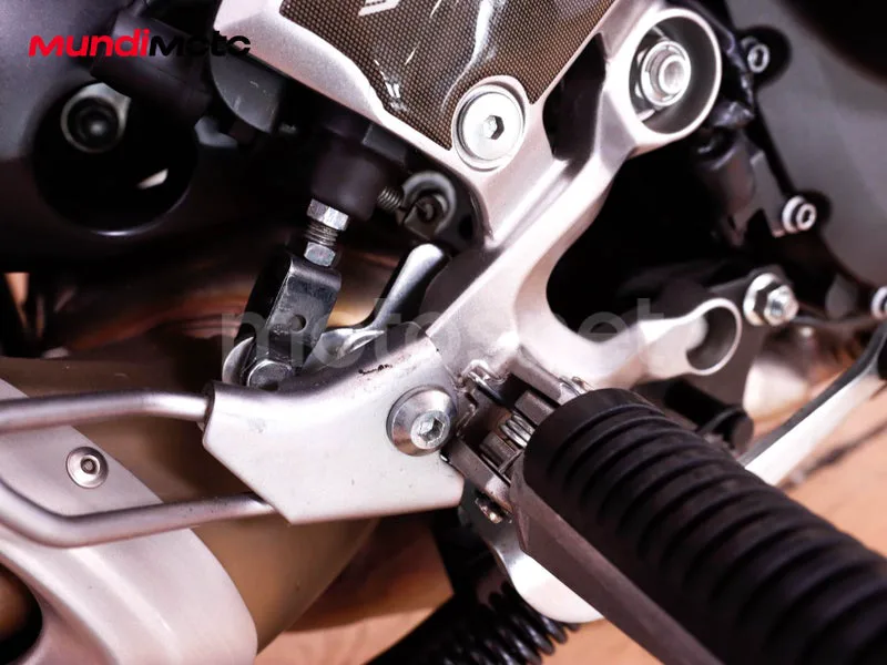 Yamaha Tracer 9 - Vista 38