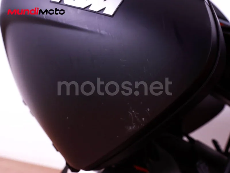 KTM 1290 Super Duke GT - Vista 23