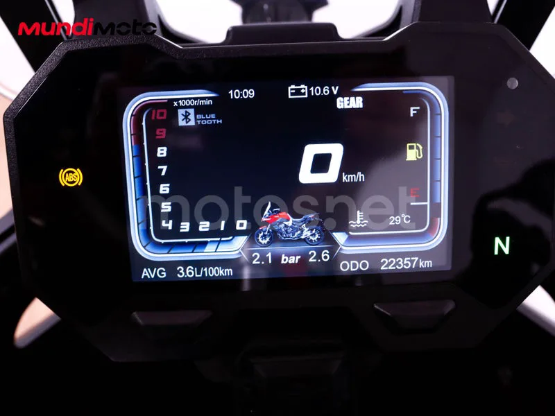 Voge 500DS - Vista 12