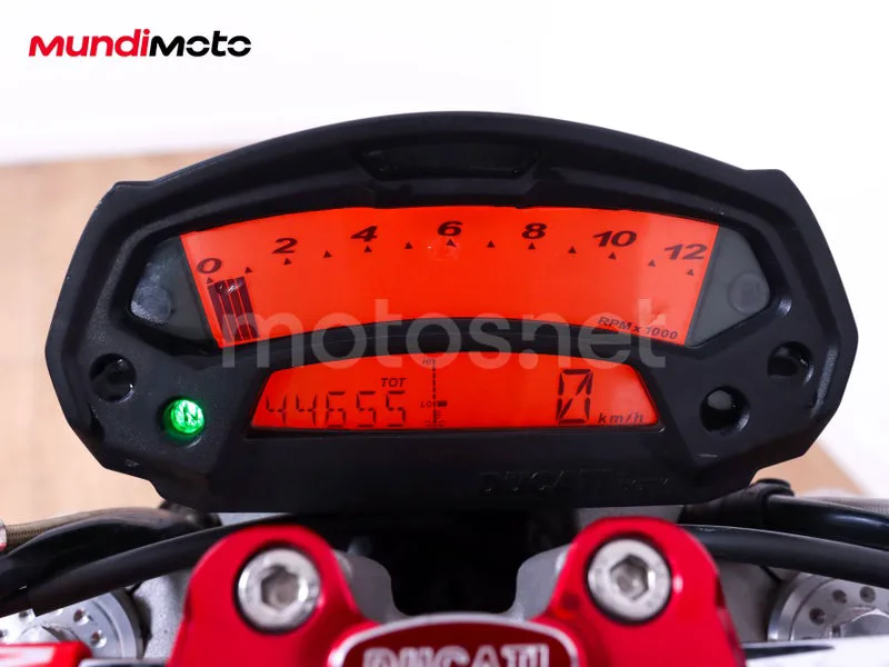 Ducati Monster 696 - Vista 12