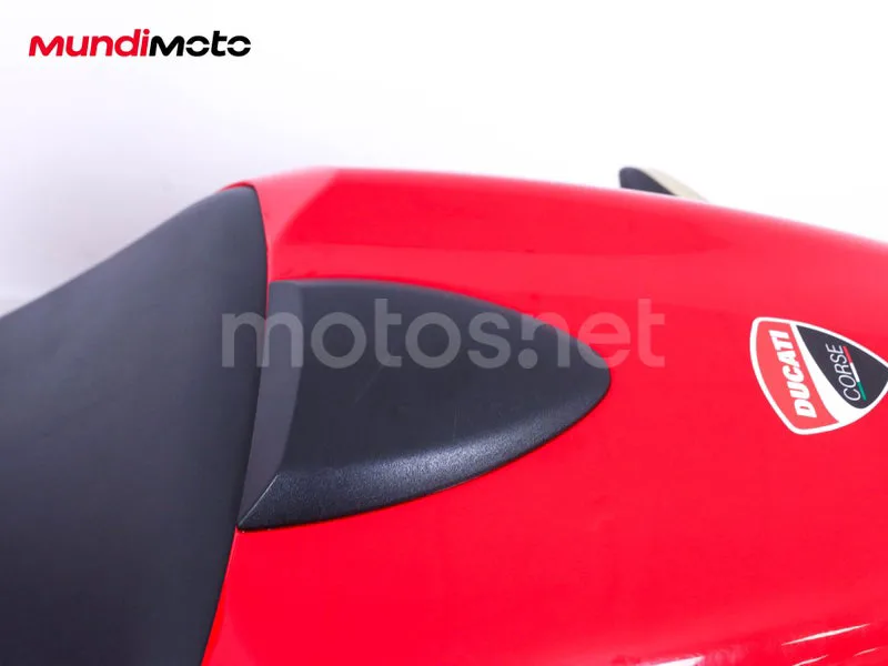 Ducati Monster 696 - Vista 20