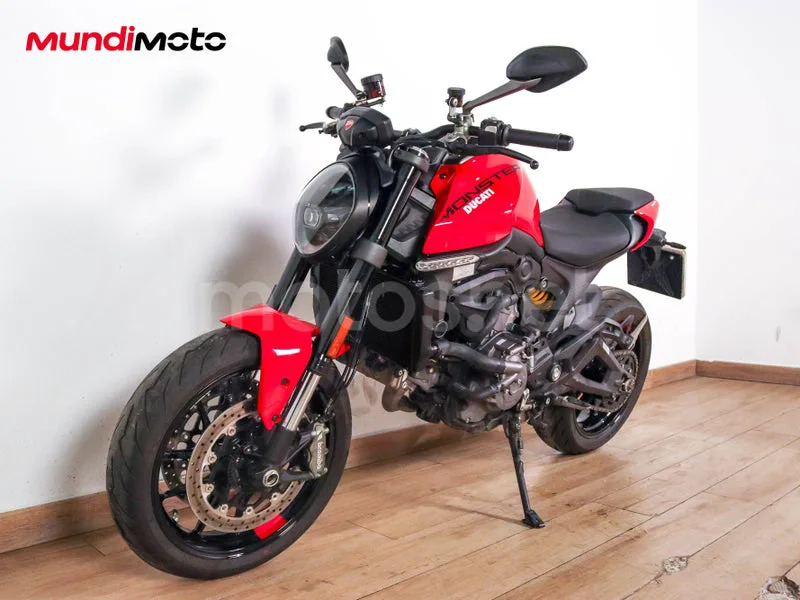 Ducati Monster - Vista 7