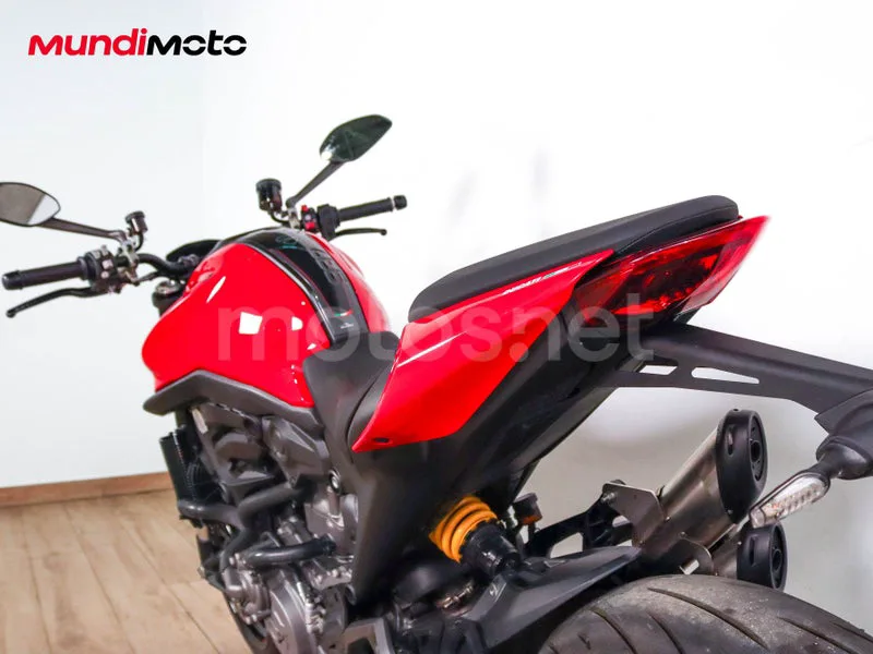 Ducati Monster - Vista 9
